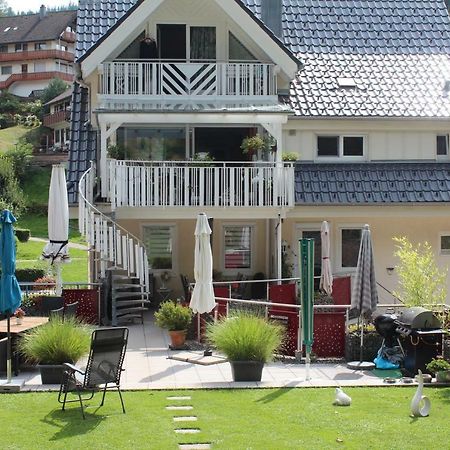 דירות באד פטרסטאל-גריסבאך Haus Laetsch מראה חיצוני תמונה